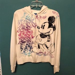 Selling a Disney sweat shirt, only wore once.